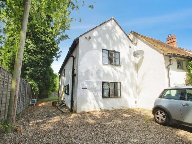 Bells Lane, Horton SL3, 3 bed cottage to rent, £2,100 pcm | PrimeLocation