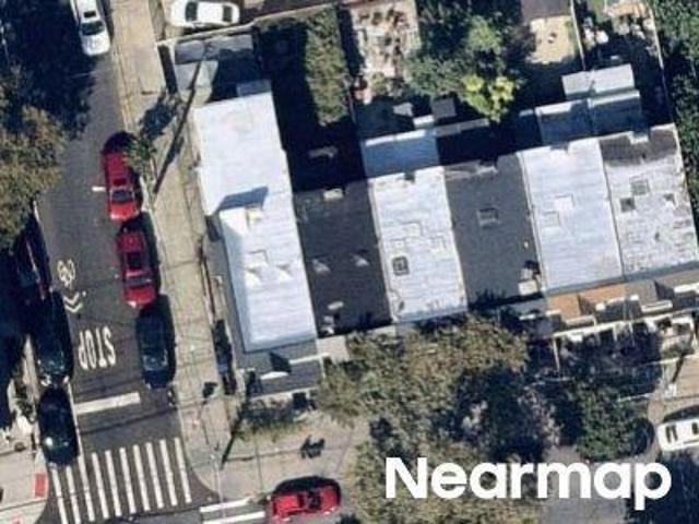 Belmont Ave