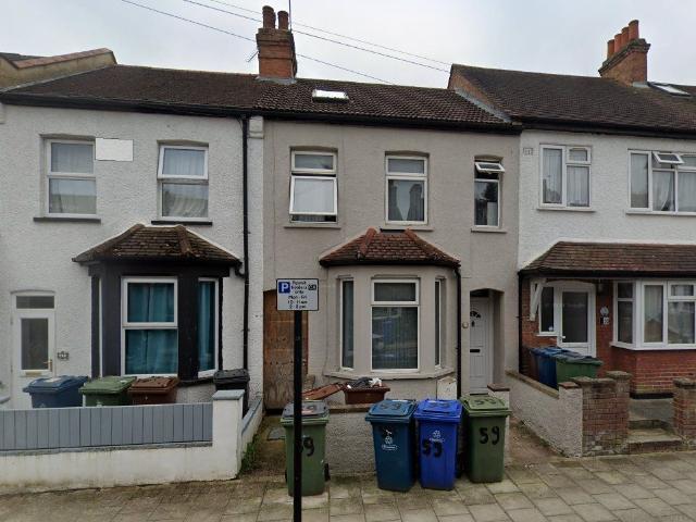 Belmont Avenue, Harrow HA3, 6 bed property to rent, £6,000 pcm | PrimeLocation