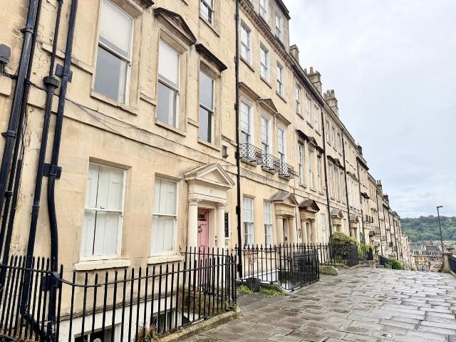 Belmont, Bath BA1, 2 bed flat to rent, £2,300 pcm | PrimeLocation