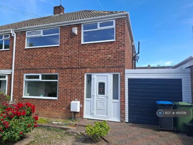 Belmont, Durham, DH1 3 bed semi detached house to rent £1,195 pcm £276 pw