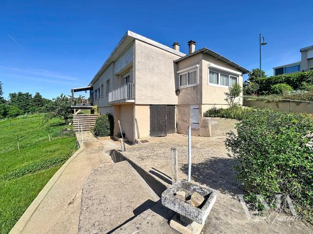 Belmont d'Azergues Maison à rénover avec un terrain et beau potentiel