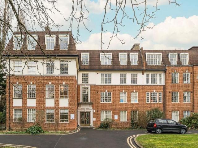 Belmont Hall Court, Belmont Grove, London, SE13 5DT, United Kingdom | 2 bed apartment for rent #140400221 | Rentberry