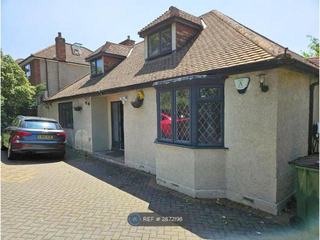 Belmont Rise, Sutton SM2, 4 bed shared accommodation to rent, £2,800 pcm | PrimeLocation