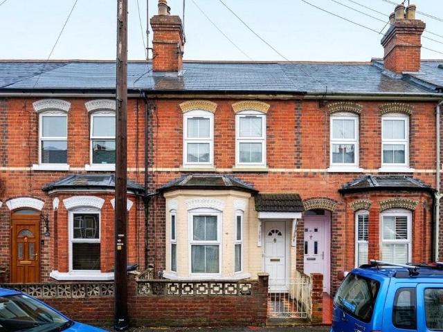 Belmont Road, Berkshire RG30 3 bed terraced house to rent £1,500 pcm £346 pw