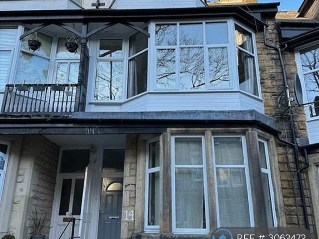 Belmont Road, Harrogate, HG2 1 bed flat to rent £695 pcm £160 pw