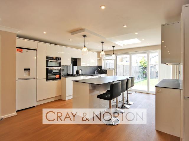 Belmont Road, South Norwood SE25, 3 bed terraced house to rent, £2,150 pcm | PrimeLocation