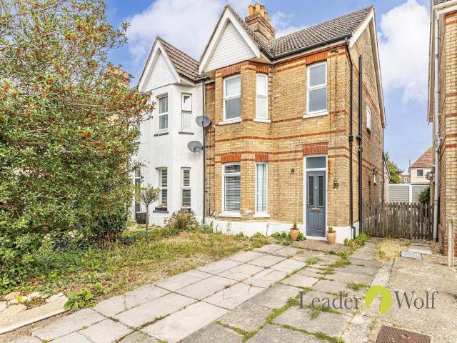Belmont Road, Parkstone, Poole 3 bed house to rent £2,000 pcm £462 pw