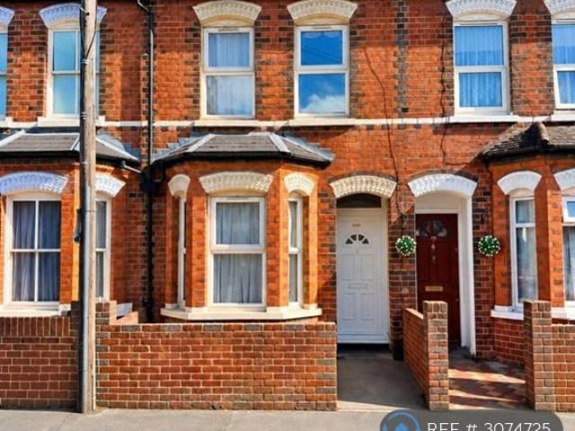 Belmont Road, Reading, RG30 2 bed terraced house to rent £1,550 pcm £358 pw