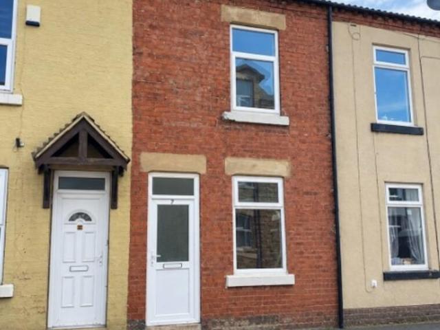 Belmont Street, Mexborough, S64 9NF 2 bed terraced house to rent £650 pcm £150 pw