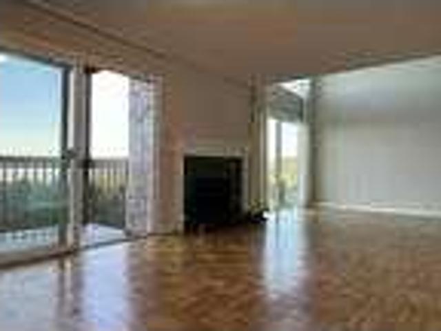 Belmont, Turn key 3 bedrooms, 2.5 bathrooms home with