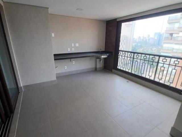 BELO APTO A VENDA EM ALPHAVILLE EDÍFICIO ATRIA