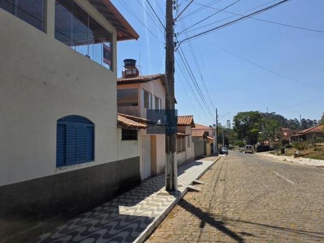 BELO CASARÃO EM SÃO SEBASTIÃO DO GIL LOTE 720M casa 331,47m DE ÁREA CONSTRUÍDA ENTRE RIOS