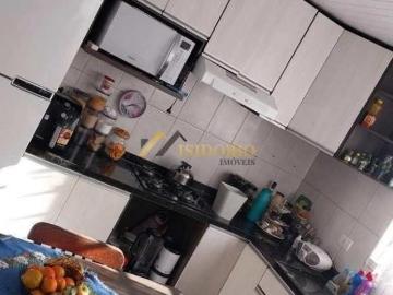 BELO SOBRADO! 03 QTOS ÁREA GOURMET, CHURRAS BEM LOCALIZADO