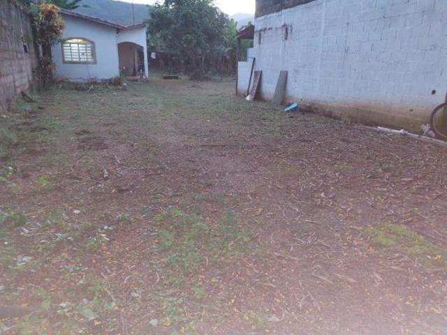 Belo terreno no jardim Carolina