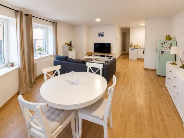 Beloeil — Appartement rez de chaussée lumineux, 2 chambres