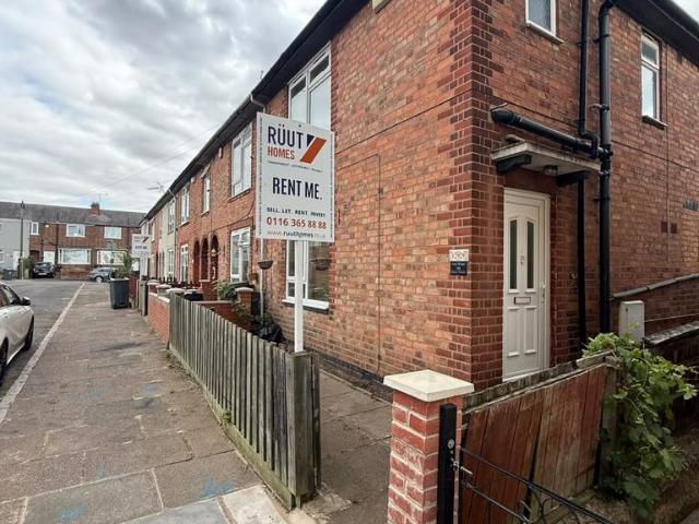 Belper Street 3 bed end of terrace house to rent £1,295 pcm £299 pw