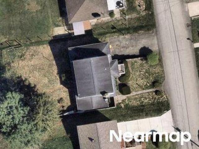 Belrose Dr