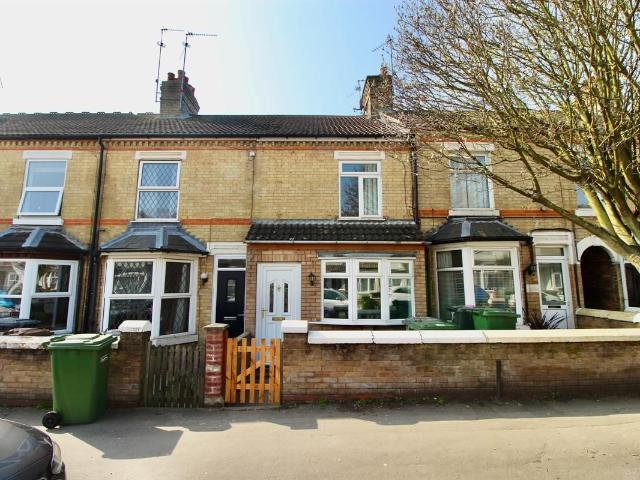 Belsize Avenue, Woodston, Peterborough PE2, 2 bed terraced house to rent, £975 pcm | PrimeLocation
