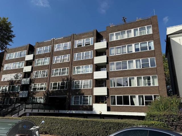 Belsize Grove, London NW3, 3 bed flat to rent, £5,450 pcm | PrimeLocation