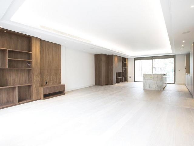 Belsize Lane, London, NW3 3 bed apartment to rent £12,000 pcm £2,769 pw