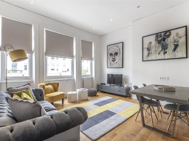 Belsize Park Gardens, Belsize Park, London NW3, 1 bed flat to rent, £2,850 pcm | PrimeLocation