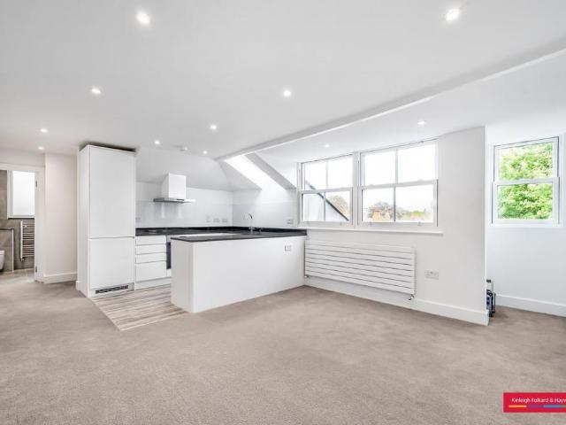 Belsize Park Gardens, London, NW3 1 bed flat to rent £3,000 pcm £692 pw