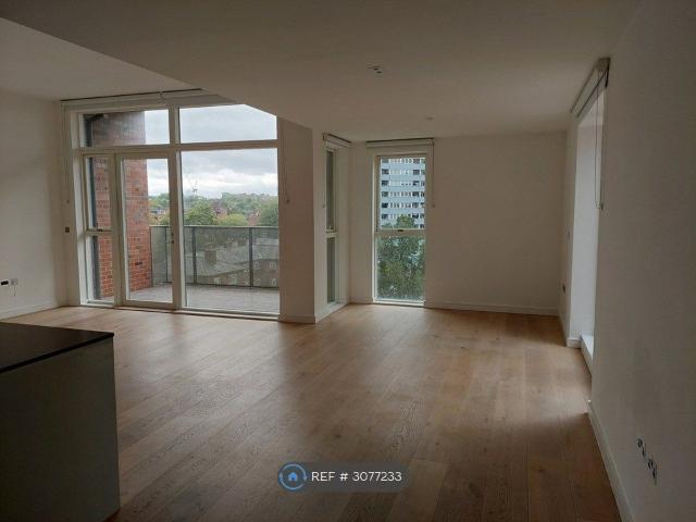 Belsize Road, London NW6, 3 bed flat to rent, £3,793 pcm | PrimeLocation