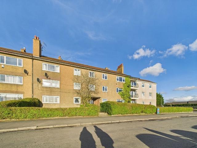Belsyde Avenue, Glasgow G15, 2 bed flat to rent, £800 pcm | PrimeLocation
