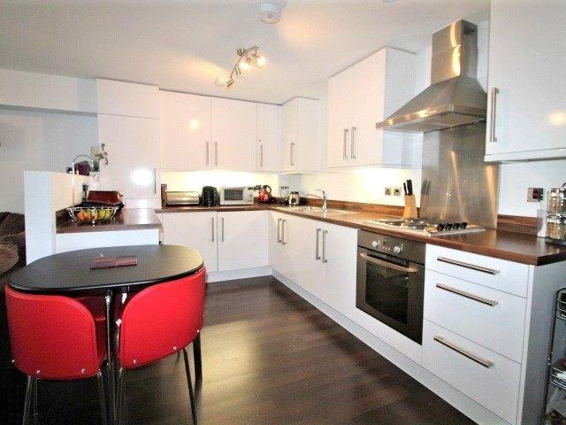 Bertelli Place, Mono Lane, Feltham. 2 bed apartment to rent £1,700 pcm £392 pw
