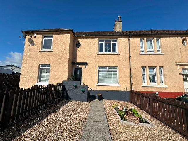 Bertram Street, Hamilton ML3, 2 bed flat to rent, £825 pcm | PrimeLocation