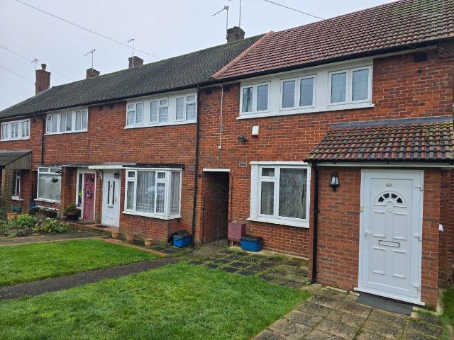 Berwick Road, Borehamwood, Hertfordshire WD6, 3 bed semi detached house to rent, £2,250 pcm | PrimeLocation