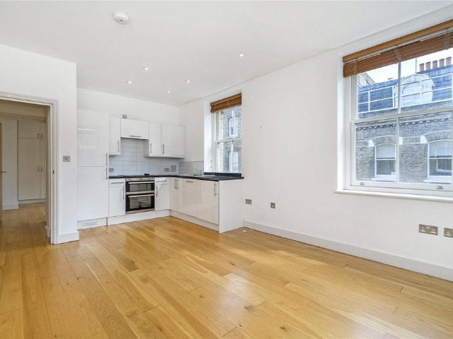 Berwick Street, London, W1F 1 bed apartment to rent £2,999 pcm £692 pw