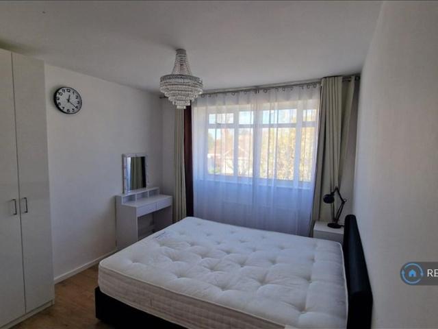 Berwyn Avenue, Coventry, CV6 1 bed in a house share to rent £590 pcm £136 pw