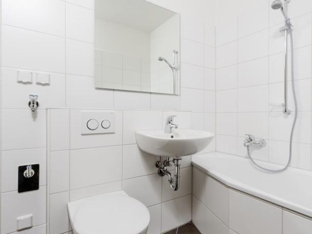 Berzdorfer Str. 11