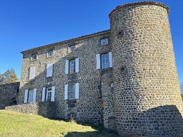 BERZEME Appartement T3 – 2ème étage sans ascenseur