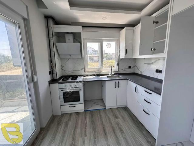 Berapark Gayrimenkul'den Yeniköy'de Kiralık 2+1 Daire