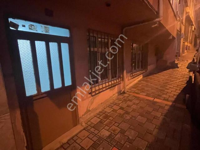 Berattan Havaalını Mahallesinde Uygun Giriş Kat