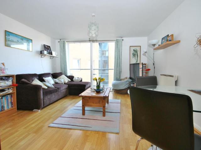 Berberis House, High Street, Feltham. 1 bed apartment to rent £1,350 pcm £312 pw
