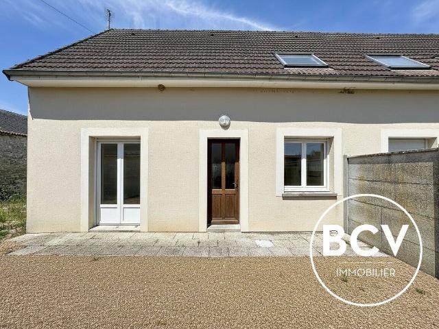 Berchères les pierres maison avec 3 chambres et cour
