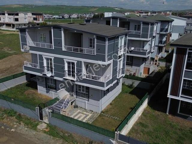 Bereket Emlaktan Güney Cepheli Lüx 3+1 Satılık Villa