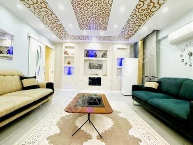 Bereketlerde Ara Kat Asansörlü Ebeveyn Banyolu 3+1/200m2 Satılık