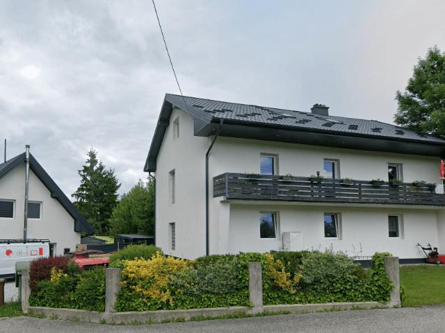 Bereits vermietet! Zinshaus mit 4 Wohneinheiten 44–87 m² und Einfamilienhaus 96 m² Nähe Velden