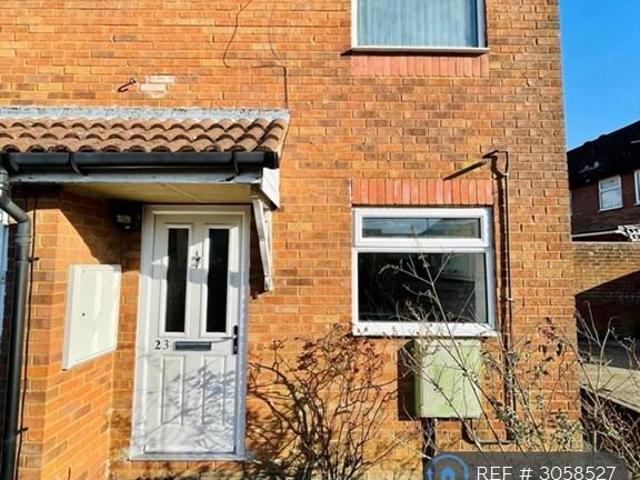 Berenger Close, Swindon, SN3 1 bed end of terrace house to rent £1,000 pcm £231 pw