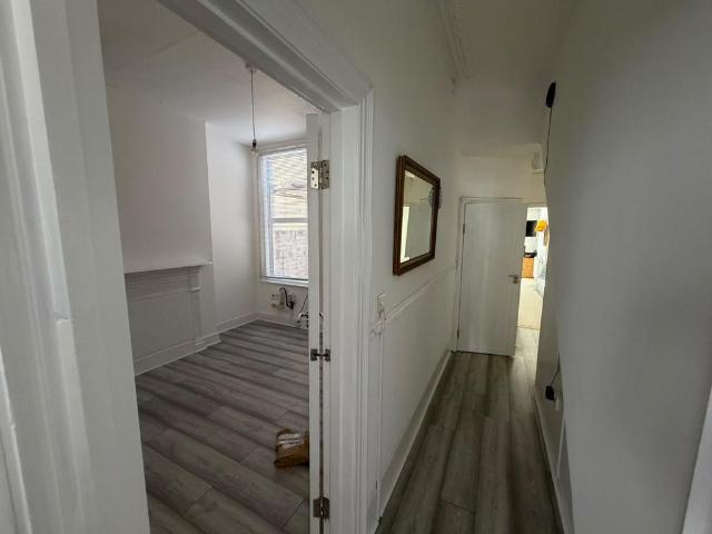 Berens Road, London NW10 1 bed flat to rent £1,820 pcm £420 pw