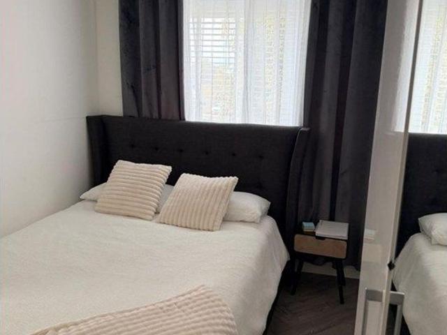 Beresford Avenue, Aylesbury HP19, 3 bed semi detached house to rent, £1,700 pcm | PrimeLocation