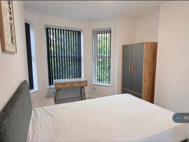 Beresford Avenue, Hull, HU6 1 bed in a house share to rent £520 pcm £120 pw