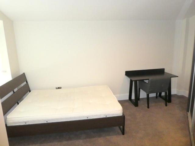 Beresford Road, Victoria Park | MCR Move