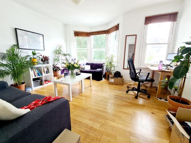 Beresford Road, Haringey N8, 2 bed flat to rent, £2,102 pcm | PrimeLocation
