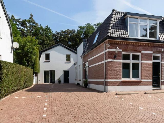 Beresteinseweg 4 B, Hilversum
